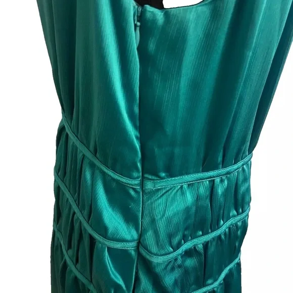 Trina Turk Ruched Islander Shirred A-Line Dress Size 12 - Picture 4 of 7